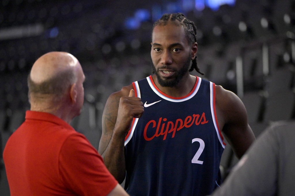 专家：NBA未规定球队要监管球员和赞助商的协议 这属于制定新政策